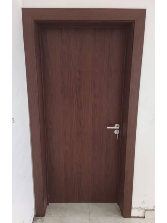 WALNUT  CANADIAN STANDARD HDF FLUSH DOOR